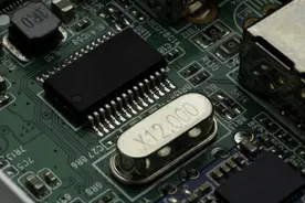 没用的知识增加一点：如何区分百兆网线和千兆网线？图片