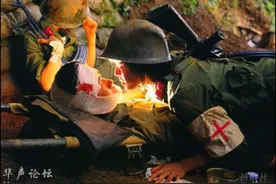 “死吻”，一张让人感动的照片图片