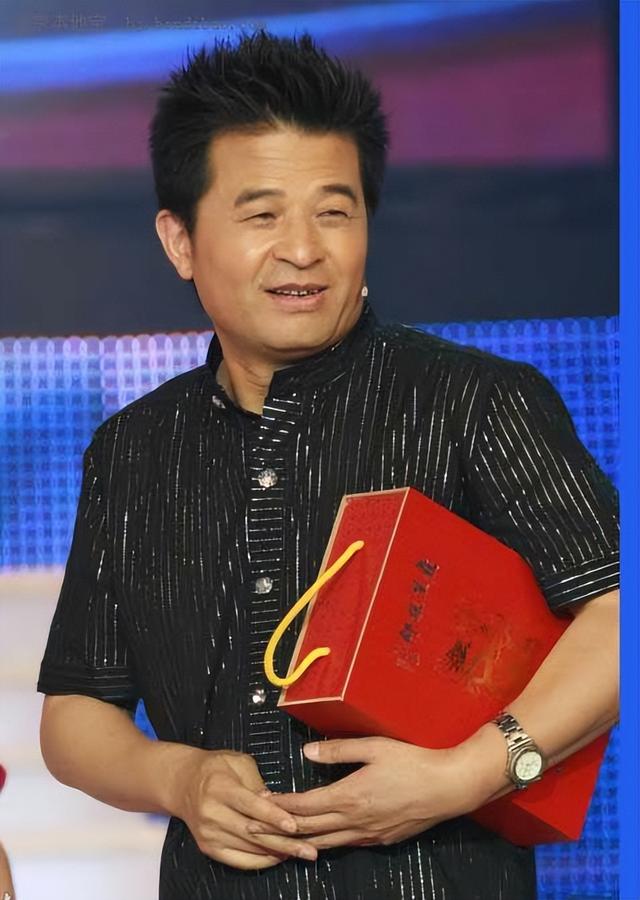 这一次，“消失”8年的毕福剑，终于不再被世人所原谅