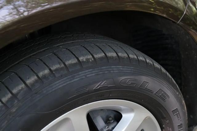 3.0T奥迪Q7百公里油耗11.3L！离谱油耗表现的背后有惊喜