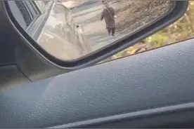 湖南小伙被陌生男孩追车五百米喊“爸爸”，意外帮助走失儿童寻到家人图片