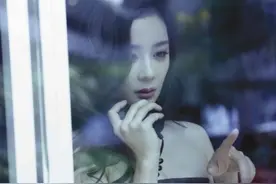 容易被爱情伤害的女人，多半有这几个习惯图片