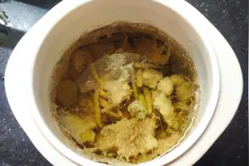 广东阿妈会炖太子参瘦肉汤，孩子喝了开胃思食，易长个图片