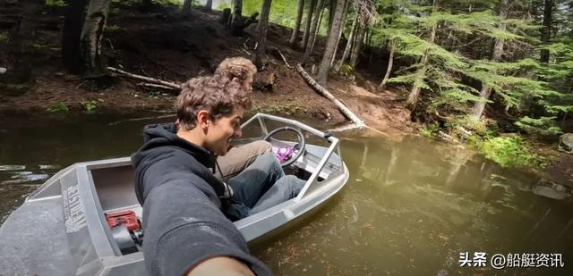 世界上最小的喷射艇，只有6英尺长