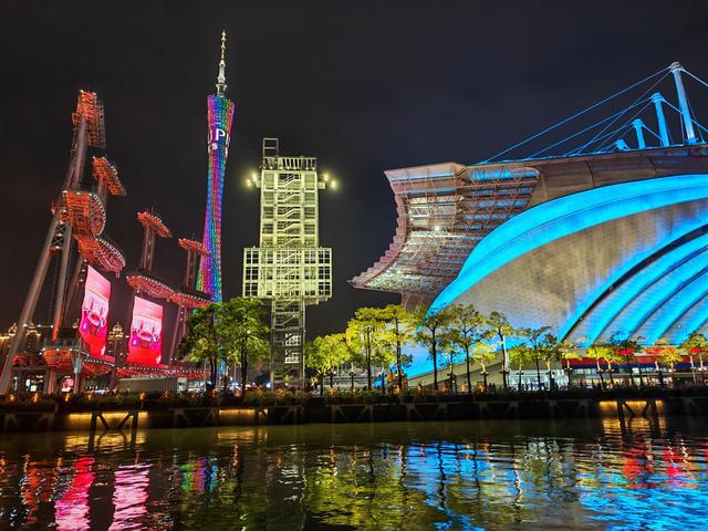 花城看花看灯饰