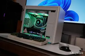 12600K + B660 迫击炮 + 3080 12GB PGF，乔思伯 D30 装机展示图片