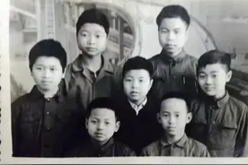 发小同居趣事图片