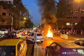 突袭还得看伊朗！弹道导弹+无人机配合攻击，美盟友损失惨重图片