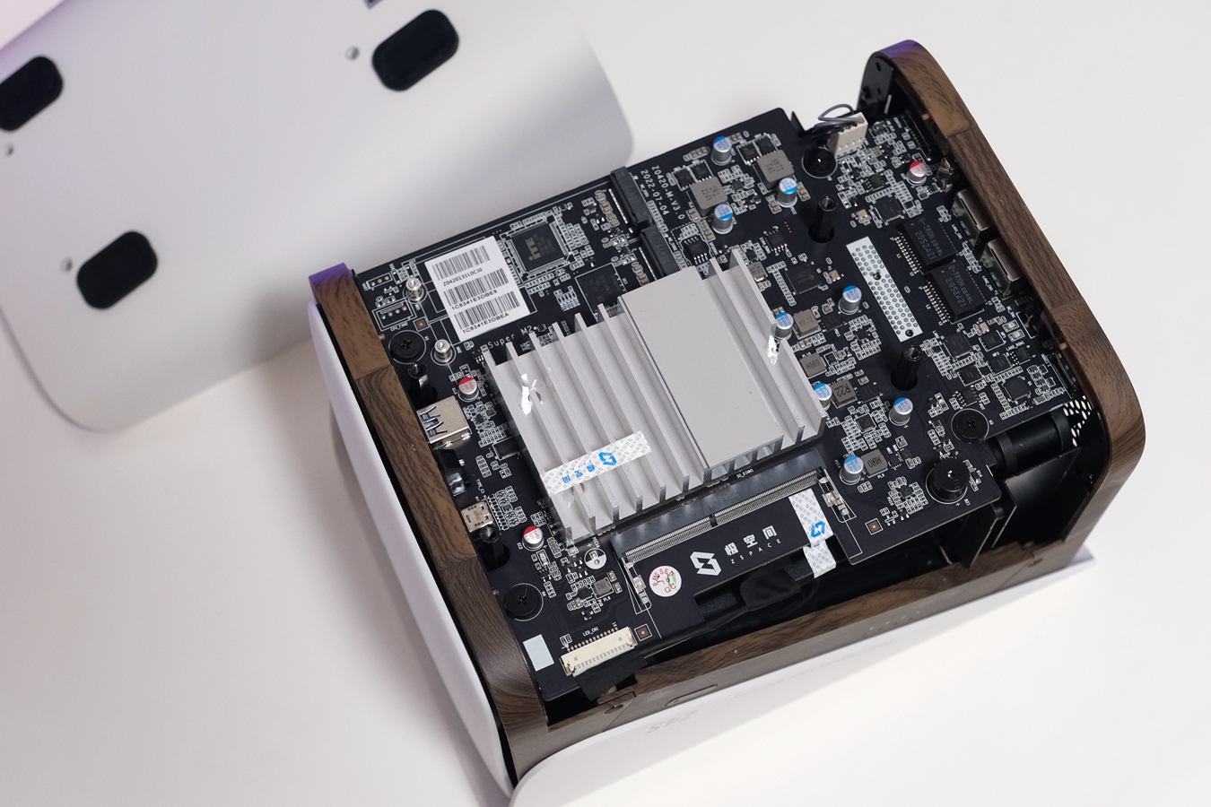 实用易用的极空间Z4S，适合新手小白和教师用的家庭私有云