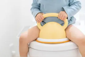 一种绿便，十几种可能，新手妈妈千万要搞清楚图片