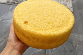 张若昀34岁生日，唐艺昕亲手为老公做蛋糕，夫妻低调庆祝超甜蜜图片