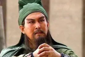 关羽、吕布得到赤兔马时都向主人下拜，可同是下拜却得到不同声音图片