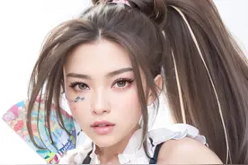 《拳皇》不知火舞战败姿势，每次都看得我心潮澎湃图片