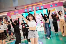 舞力全开！白玉兰KPOP随舞大赛正面来袭图片