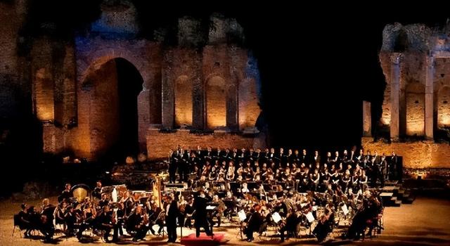 ����Ф����Ʒ����ɫ�ص㼰���༼�ɣ��ԡ���һ������������Ϊ��