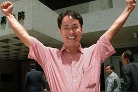 1996年，张子强在8位富豪绑架名单上，果断划掉一人，划掉了谁？图片