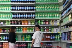 揭开“糖衣”的秘密｜一瓶饮料十多种配料，0糖0脂的成本账图片