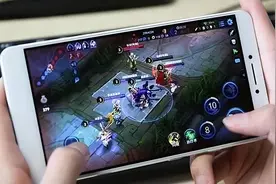 湖南中方：“王者荣耀”找代练上国服被封号，男子要求代练赔偿11万图片