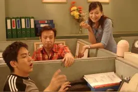 47岁的“阿奇”黄俊淇，戏里是唐小姐下属，现实中的他是一名总裁图片