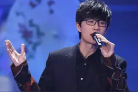 “过气歌手”许嵩：被央视花13分钟力捧，却在地方台受尽委屈图片