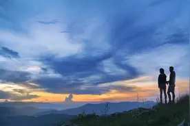 灵魂相似的人，会有这样的“磁场反应”图片