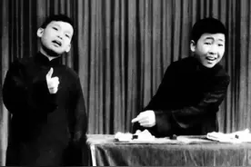 1963年，赵伟洲为何对王佩元说：咱要好好学相声以后吃最好的月饼图片