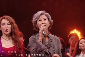 20岁一夜爆红，她惨遭群嘲16年，如今自曝整容回归：姐不装了图片