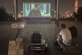 藏不住了！江景、天幕、回忆杀…图片