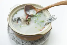 鲫鱼的5种美味做法，营养鲜香，爱吃鱼的一定要收藏~图片