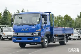 轻卡价格买中卡，合规装载超7吨，11.98万起的德沃斯小钢炮真诱人图片