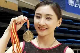 “蹦床公主”未婚先孕，怀孕7个月办婚礼，深陷婆家娘家矛盾漩涡图片