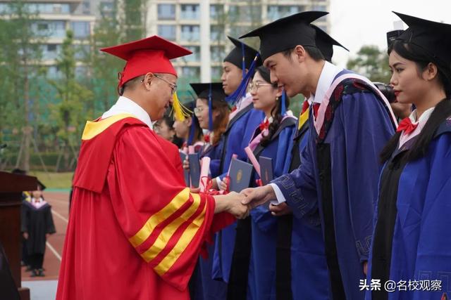 6484名成都大学2022届学子毕业啦