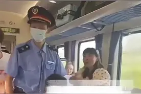 女子列车上强占座位，颐指气使，号称自己日本移民，引众怒图片