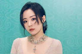 张靓颖的这15年，太让人操心图片