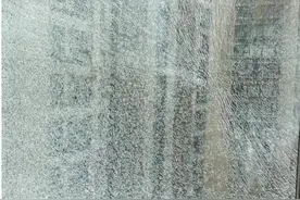 为什么你家门窗的钢化玻璃老是自爆？图片