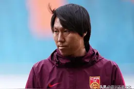 李铁招了！李铁被调查最新进展，又有一人被带走，经纪人也失联了图片