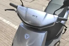 雅迪冠能锐诺100电动车体验图片