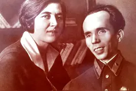 你没看过的保尔·柯察金作者的真实影像图片