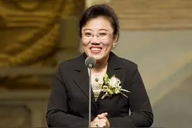 兰文云堪称真老旦，离开舞台虽有自身原因，但也离不开同行排挤图片