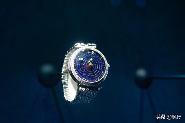 꾭䣬ʱű龭ѴչӭɫйϦ