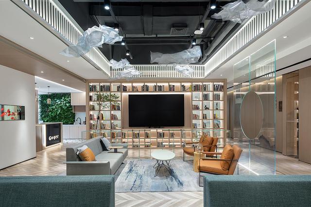 �߸�칫�ռ䣺������ʱ������С��ҵ�����������칫����ģʽ