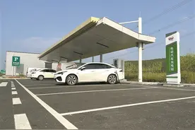 部分地区充电费大幅上涨背后，公共充电桩行业困境如何解？图片