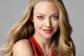 欧美女神之阿曼达塞弗里德图片