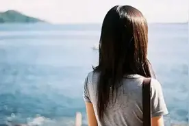 当你试着不主动找一个人的时候，他的态度就是最好的答案图片