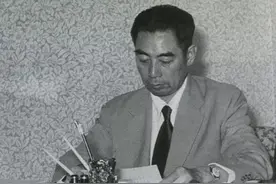 高亦吾曾帮周恩来，离世8年后其子进京求职，周总理和他谈3小时图片