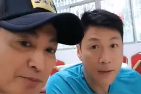 何家劲工厂接待2位明星好友！在饭堂备一桌家常菜，称是最高规格图片
