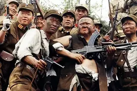 一生娶40多个老婆，83岁去世，这位抗战英雄至今却还未安葬图片