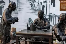 孔乙己“褪去的长衫”：暴露了那个时代的苦难和悲哀~图片