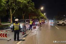 江苏苏州：“轰轰轰……” ？违法闯禁？安排！图片