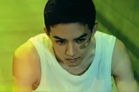 突传大瓜，男演员周峻纬违反法律被禁言，赵丽颖待播新剧疑受影响图片